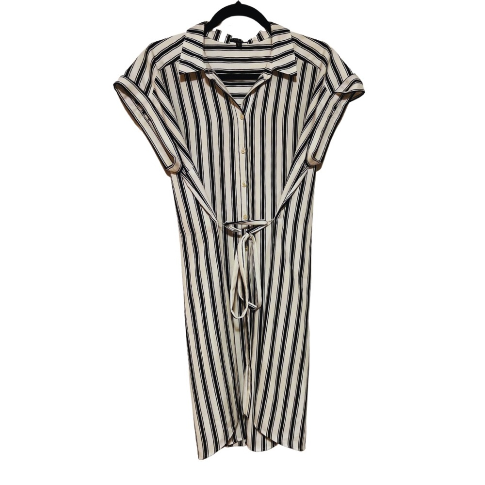 Express Women’s Shirtdress Black and White Stripe Tie Waist (LG)